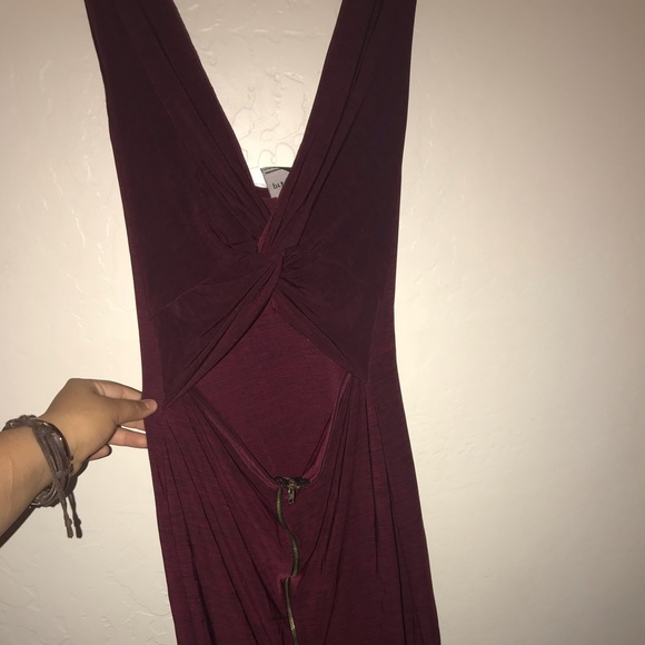 Dresses - Picture 4 of 5